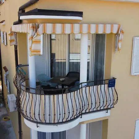 Sunny Maj Apartman