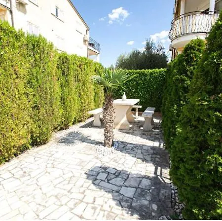 Sunny Maj Apartment Porec